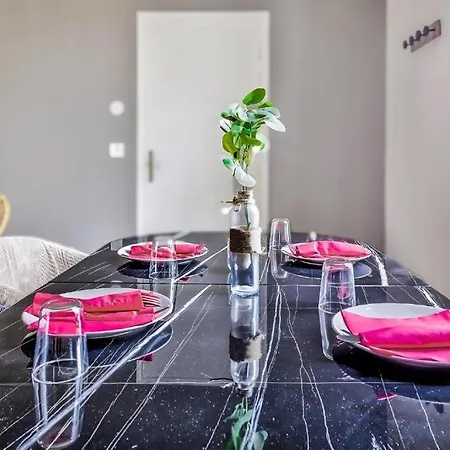 Apartment Le Champetre I Face Gare I Parking I Cozy & Familial I Rentimmo *