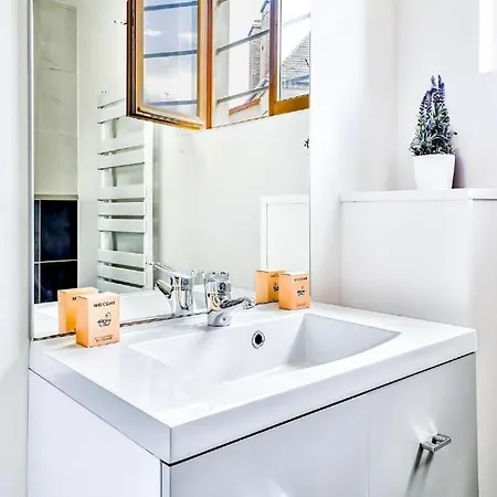 Apartment Le Champetre I Face Gare I Parking I Cozy & Familial I Rentimmo Troyes